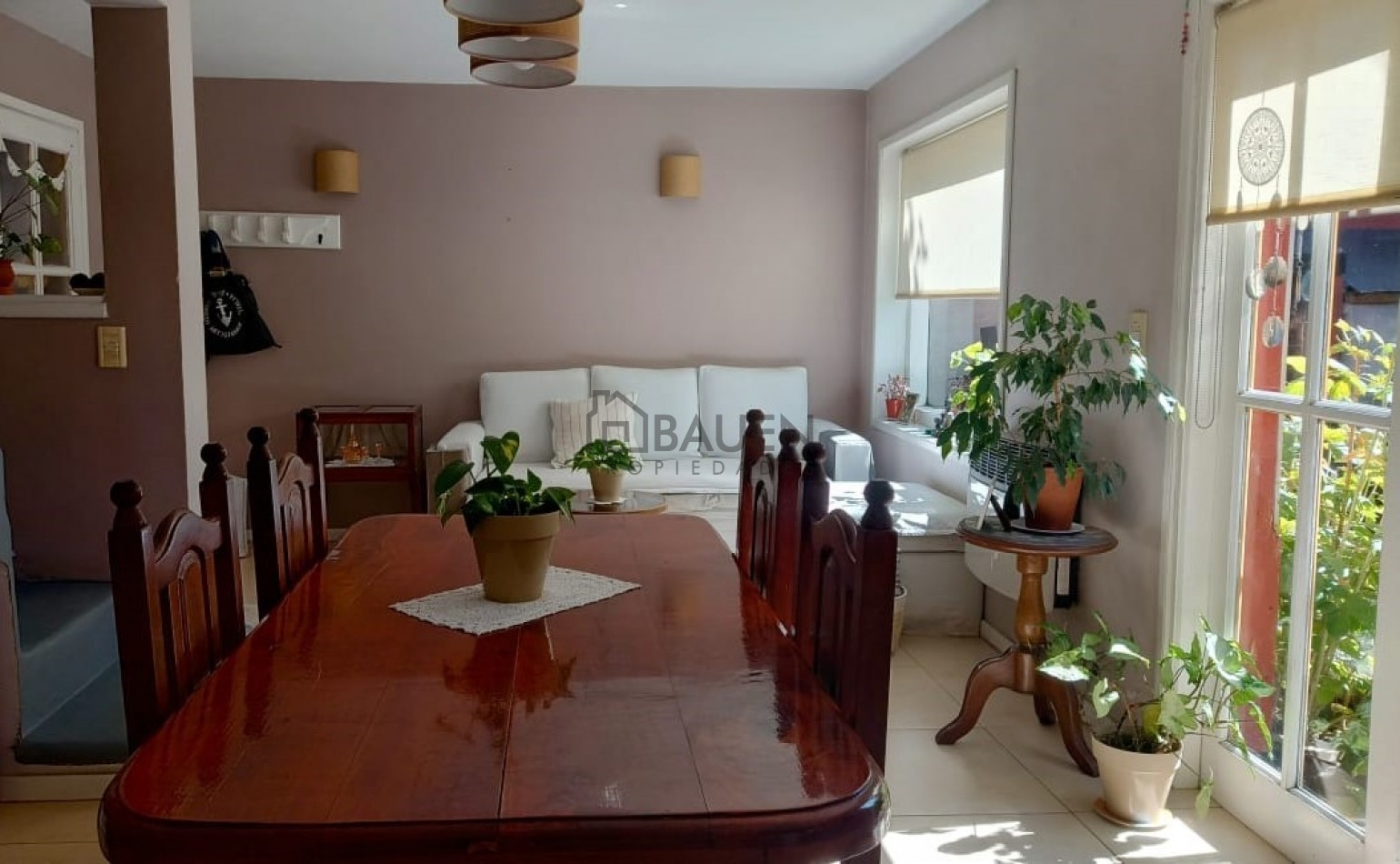 EXCELENTE DUPLEX CON PATIO EN PLENO CENTRO