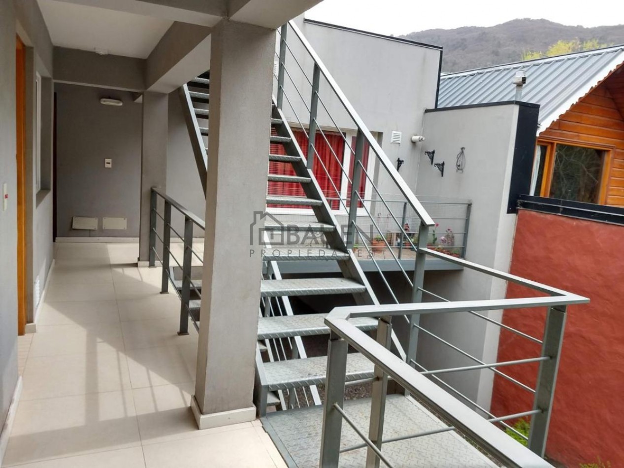 Excelente departamento 3 ambientes con cochera TODOS LOS SERVICIOS