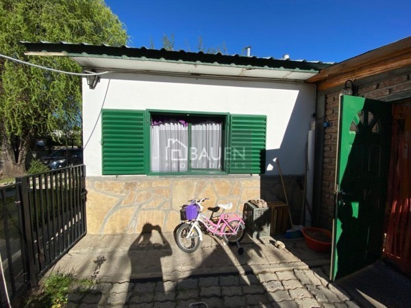 Casa + Departamento Barrio Primeros Pobladores