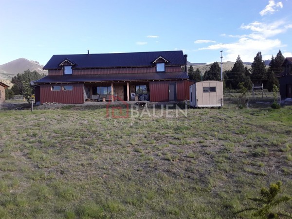 Moto parador en Ruta 40 San Martín de los Andes