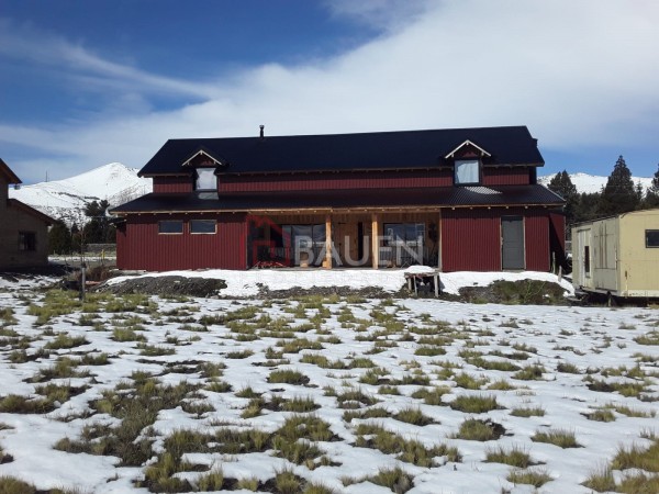 Moto parador en Ruta 40 San Martín de los Andes