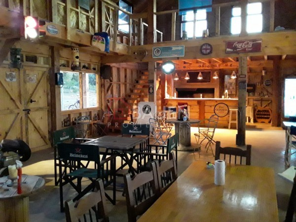 Moto parador en Ruta 40 San Martín de los Andes