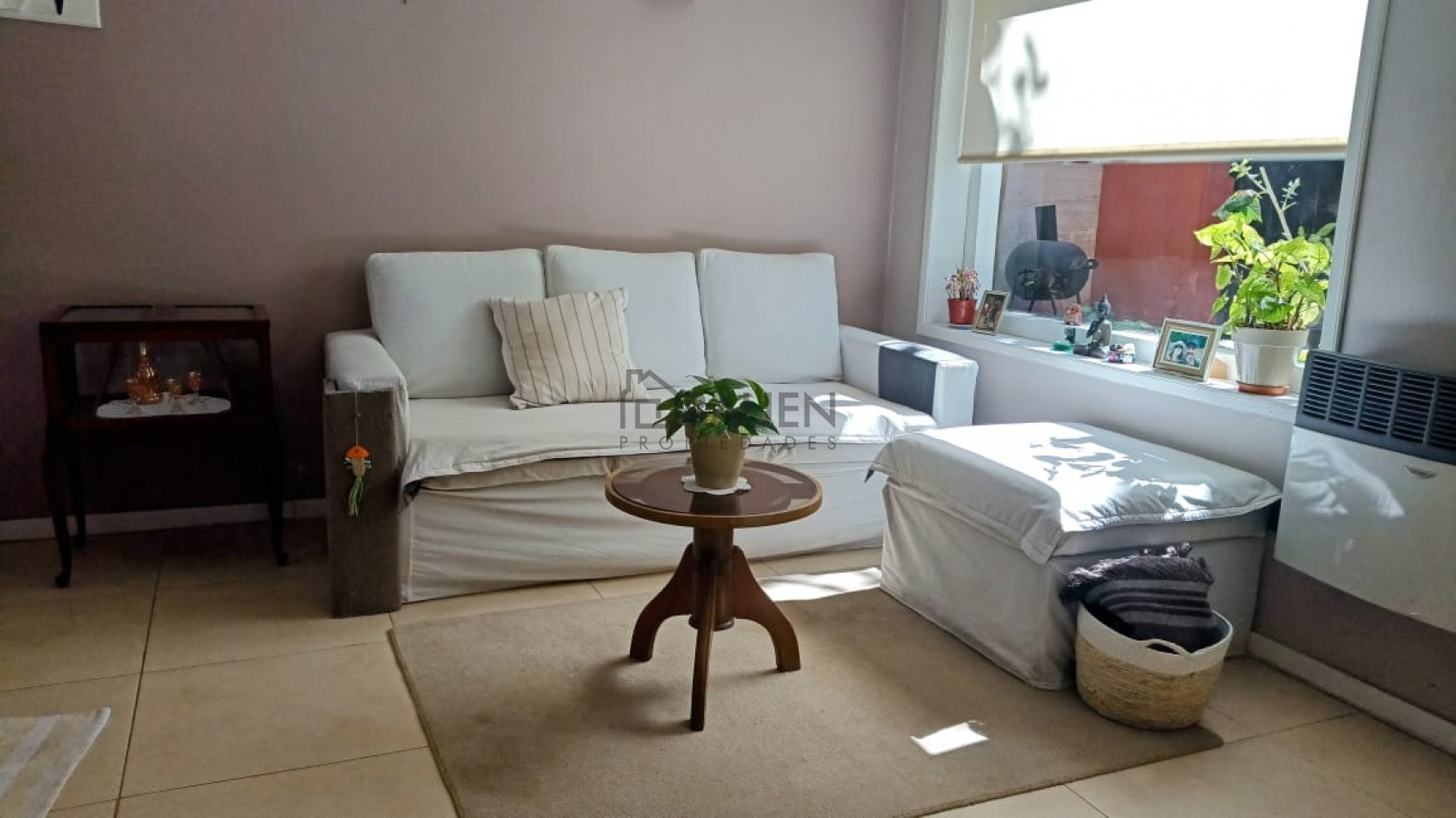 EXCELENTE DUPLEX CON PATIO EN PLENO CENTRO