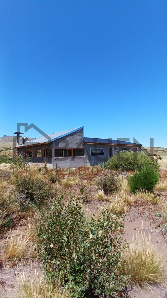 Casa con gran terreno en loteo Huechulafquen, Junin de los Andes, Neuquen