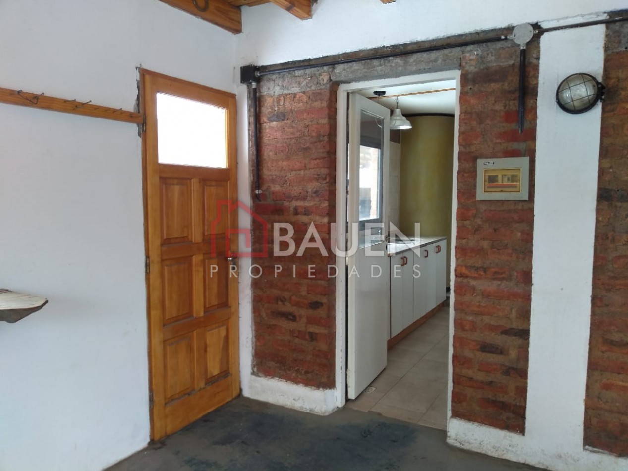EXCELENTE PROPIEDAD EN BARRIO JARDINES DEL CHIMEHUIN
