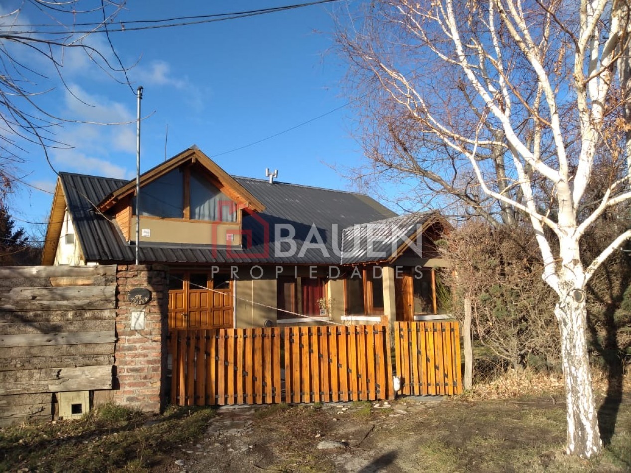 EXCELENTE PROPIEDAD EN BARRIO JARDINES DEL CHIMEHUIN