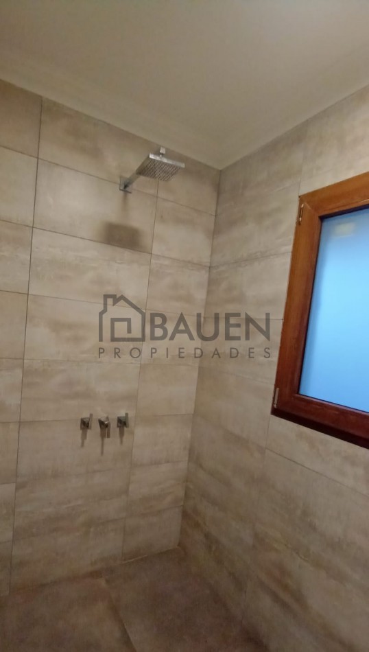 EXCELENTE CASA DE CAMPO EN HUECHULAFQUEN