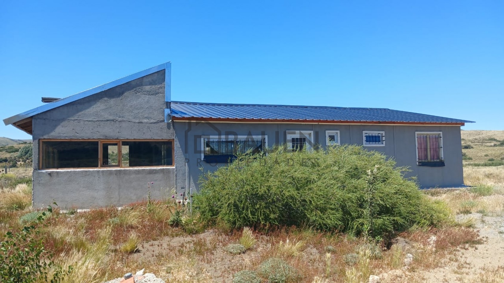 Casa con gran terreno en loteo Huechulafquen, Junin de los Andes, Neuquen