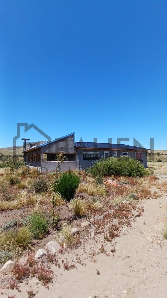 Casa con gran terreno en loteo Huechulafquen, Junin de los Andes, Neuquen