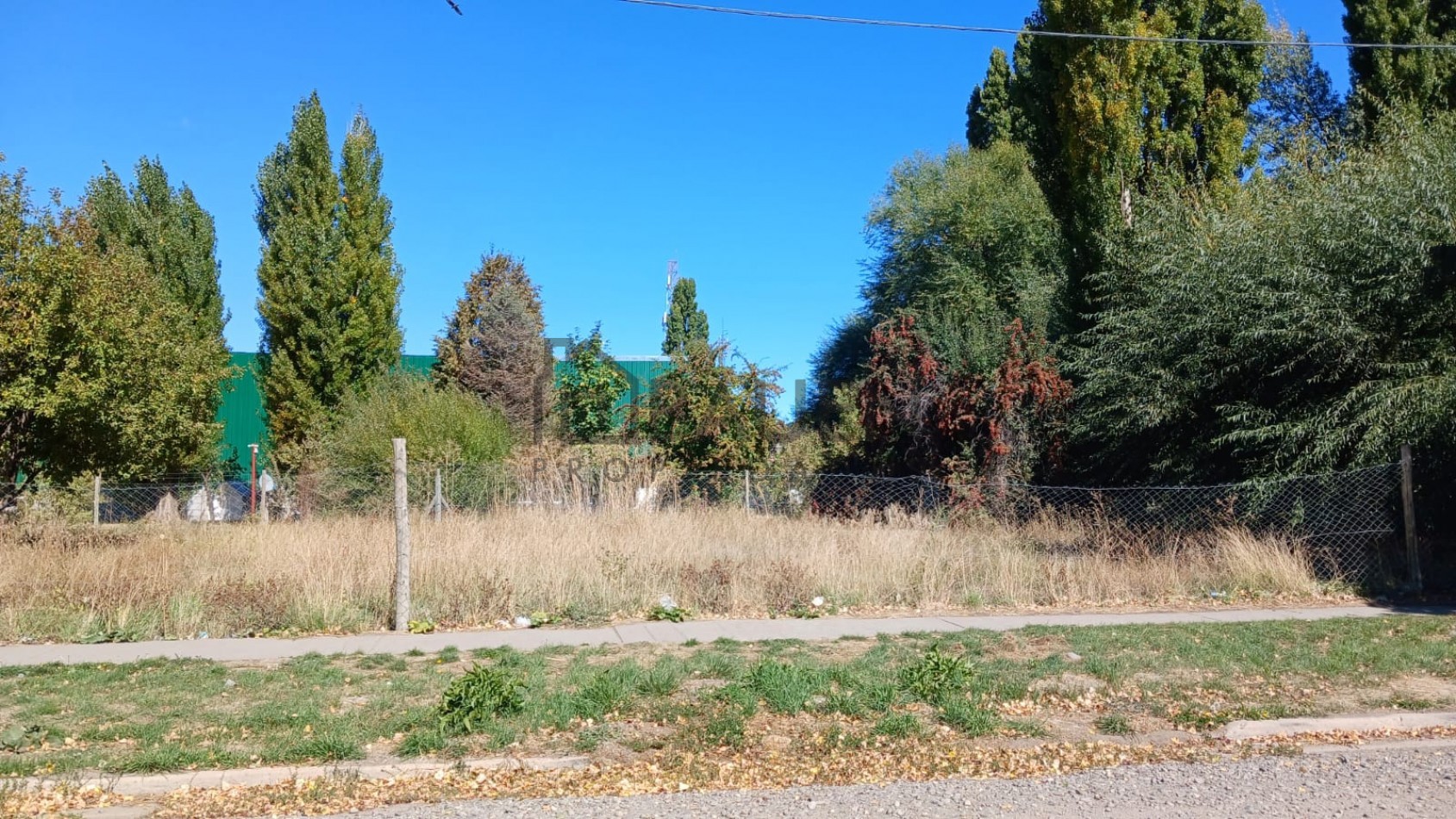 Gran terreno Centrico sobre esquina en Junin de los Andes - Neuquen